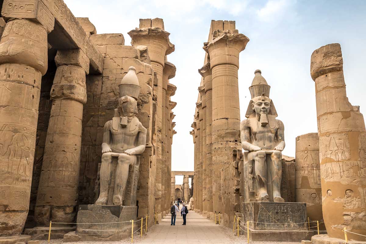 مدينة المئة باب أو مدينة الشمس .. الأقصر تاريخ الحضارة المصرية على شاطئ النيل