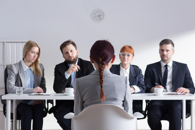  نصائح ل العثور على وظيفة دون خبرة .. كيف تتصرف خلال مقابلة العمل ؟