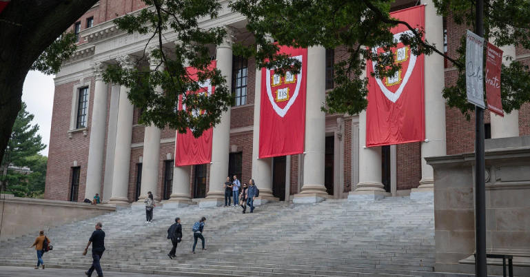 دورات جامعة هارفارد | دورات مجانية عبر الإنترنت 2022 